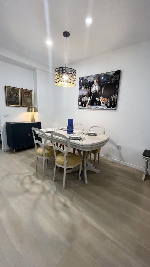 180 Home Luxury Redes Севилья Экстерьер фото